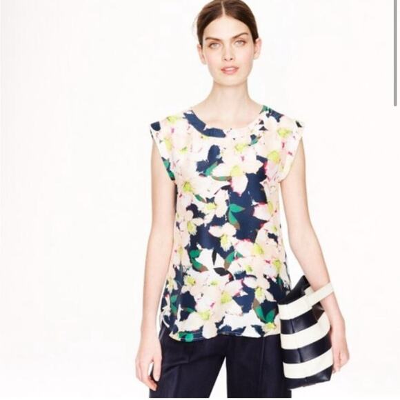 J. Crew Floral Printed drapey sleeveless top Size Large - Picture 2 of 8